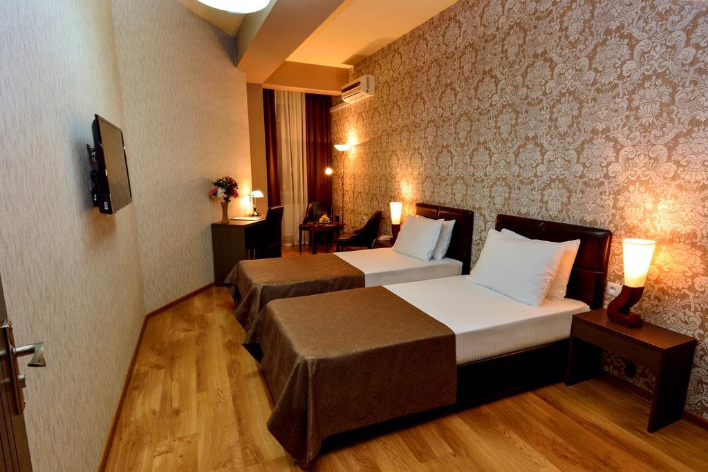 Hotel Diamond تبليسي الغرفة الصورة